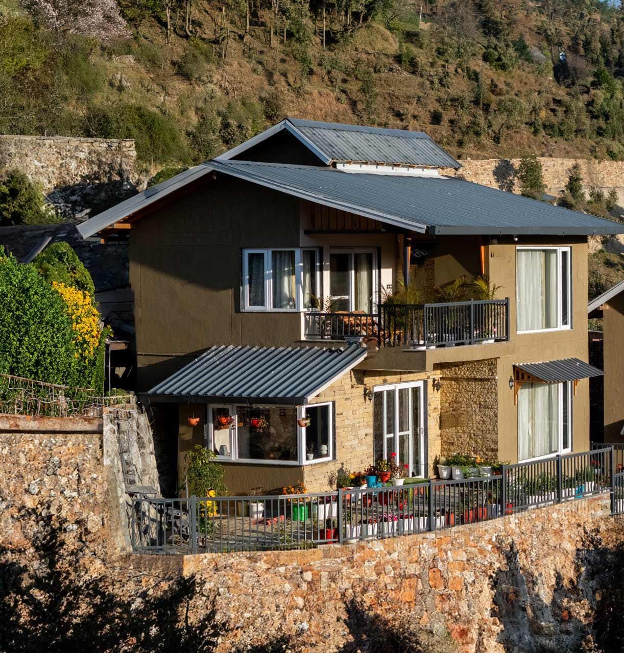 Architectural mountain residential construction by Amelia Infratech